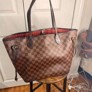 Louis Vuitton neverfull mm authentic !